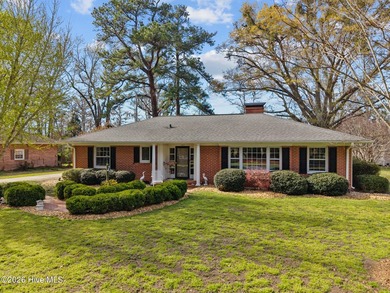 Beach Home For Sale in Washington, North Carolina