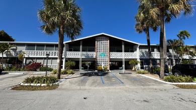 Beach Condo For Sale in Lighthouse Point, Florida