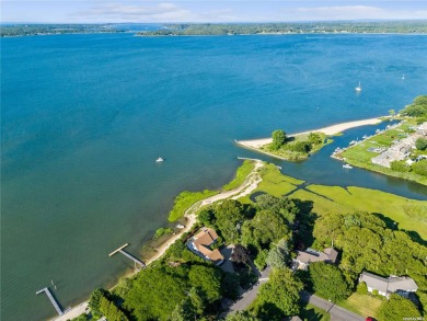 Beach Home For Sale in Southold, New York