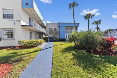 Beach Condo For Sale in Delray Beach, Florida