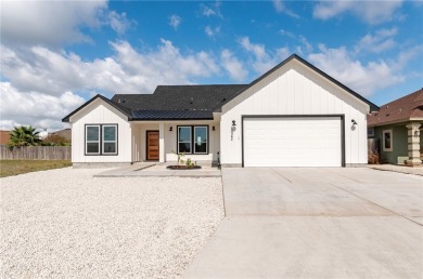 Beach Home For Sale in Corpus Christi, Texas