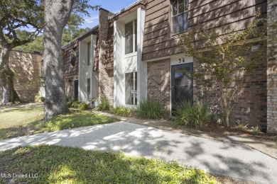 Beach Condo For Sale in Ocean Springs, Mississippi
