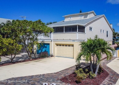 Beach Townhome/Townhouse Active Under Contract in Cape Canaveral, Florida