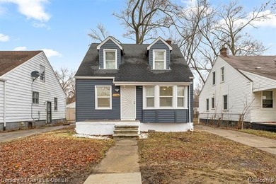 Beach Home For Sale in Detroit, Michigan