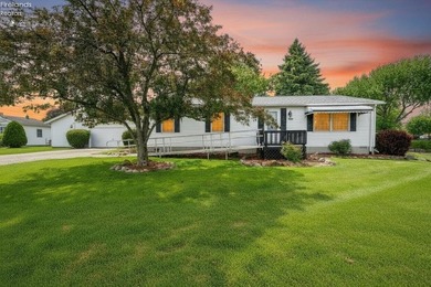 Beach Home For Sale in Port Clinton, Ohio