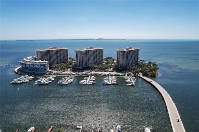 Beach Condo For Sale in Miami, Florida