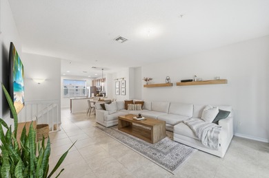 Beach Townhome/Townhouse For Sale in Boynton Beach, Florida