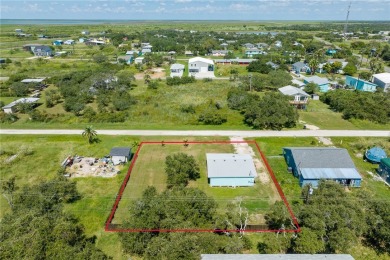 Beach Home For Sale in Rockport, Texas