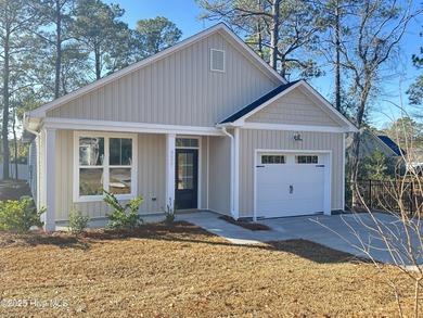 Beach Home For Sale in Shallotte, North Carolina