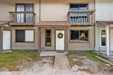 Beach Townhome/Townhouse Sale Pending in Palm Bay, Florida