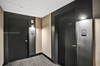 Beach Condo For Sale in Miami, Florida