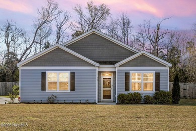 Beach Home Active Under Contract in Holly Ridge, North Carolina