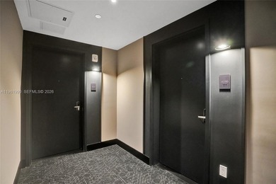 Beach Condo For Sale in Miami, Florida