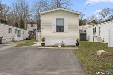 Beach Home Active Under Contract in Groton, Connecticut