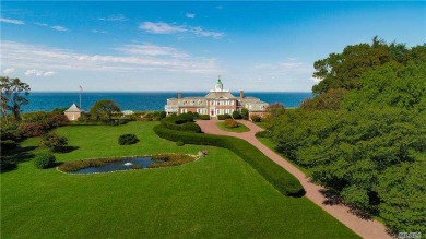 Beach Home For Sale in Saint James, New York