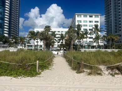 Beach Condo For Sale in Miami Beach, Florida