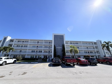 Beach Condo For Sale in Deerfield Beach, Florida