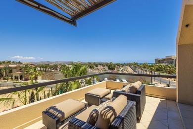 Beach Condo For Sale in San Jose Del Cabo, 
