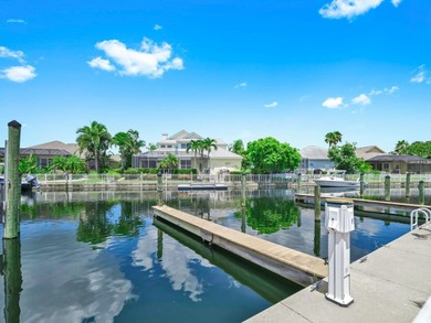 Beach Home For Sale in Bradenton, Florida