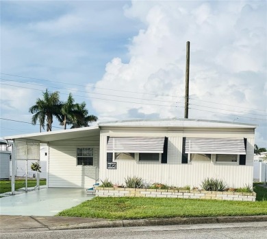Beach Home For Sale in Bradenton, Florida