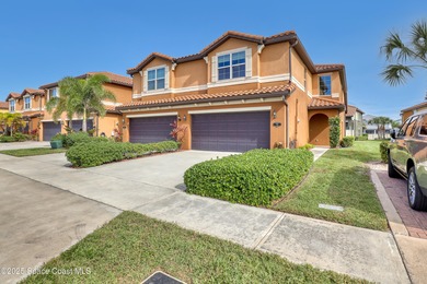 Beach Townhome/Townhouse Active Under Contract in Satellite Beach, Florida