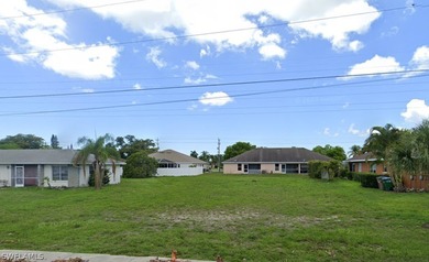 Beach Lot For Sale in Cape Coral, Florida