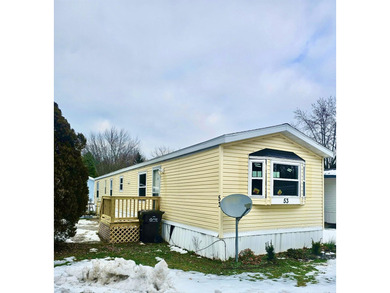 Beach Home For Sale in Benton Harbor, Michigan