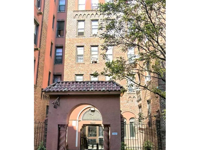 Beach Apartment For Sale in Brooklyn, New York