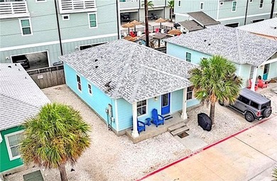 Beach Condo For Sale in Port Aransas, Texas