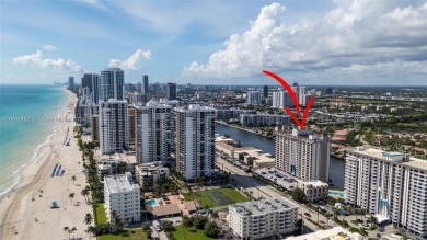 Beach Condo For Sale in Hollywood, Florida