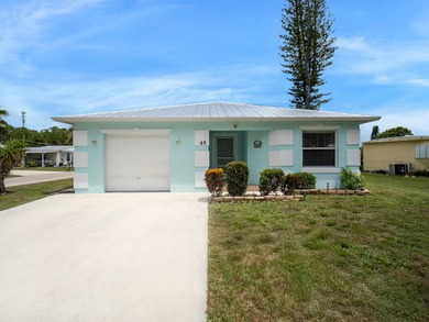 Beach Home For Sale in Port Saint Lucie, Florida