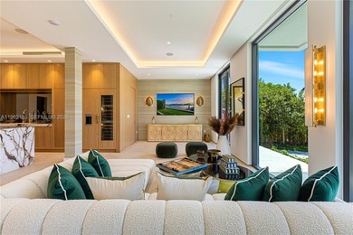 Beach Home For Sale in Miami Beach, Florida