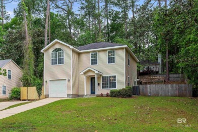 Beach Home For Sale in Daphne, Alabama