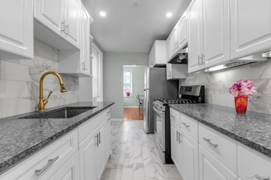 Beach Home For Sale in Bayside, New York