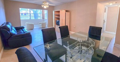 Beach Condo Active Under Contract in Margate, Florida