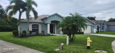 Beach Home For Sale in Fort Myers, Florida