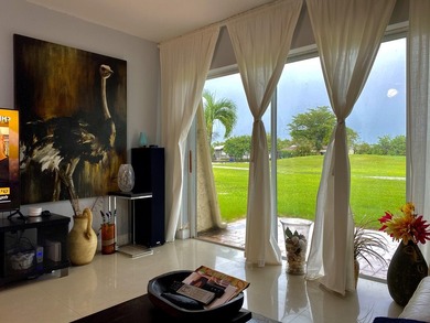 Beach Condo Active Under Contract in Tamarac, Florida