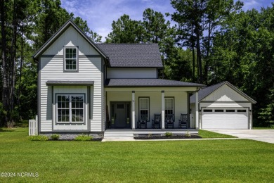 Beach Home For Sale in Minnesott Beach, North Carolina