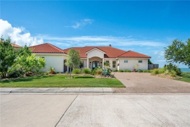 Beach Home For Sale in Portland, Texas