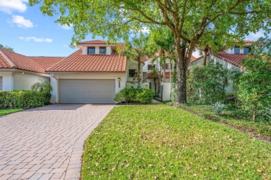 Beach Townhome/Townhouse For Sale in Wellington, Florida