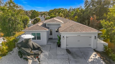Beach Home For Sale in Tarpon Springs, Florida