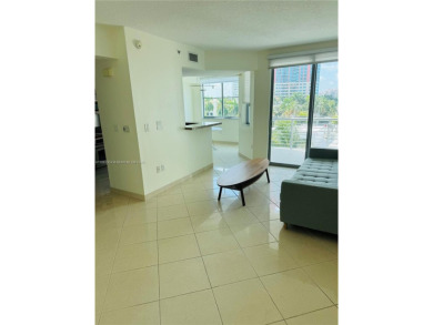 Beach Condo For Sale in Miami Beach, Florida