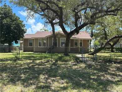 Beach Home For Sale in Aransas Pass, Texas