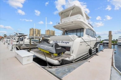 Beach Condo For Sale in Palmetto, Florida