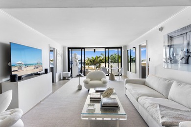 Beach Condo For Sale in West Palm Beach, Florida