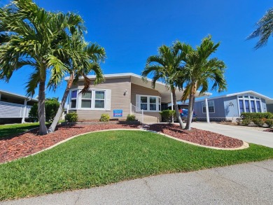 Beach Home For Sale in Fort Myers, Florida