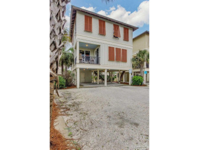 Beach Home For Sale in Gulf Shores, Alabama