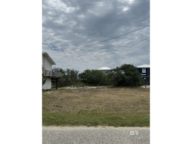 Beach Lot For Sale in Gulf Shores, Alabama