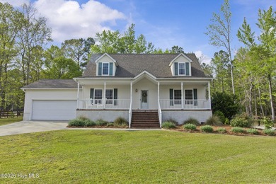 Beach Home For Sale in Grantsboro, North Carolina