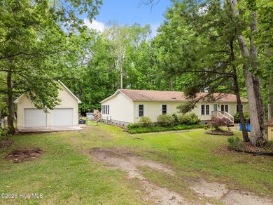 Beach Home For Sale in Newport, North Carolina
